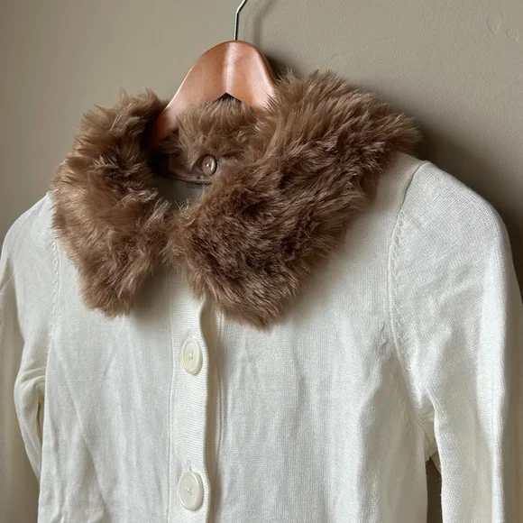 BANANA REPUBLIC FACTORY brown faux fur colored white cardigan sweater size S - Picture 3 of 5